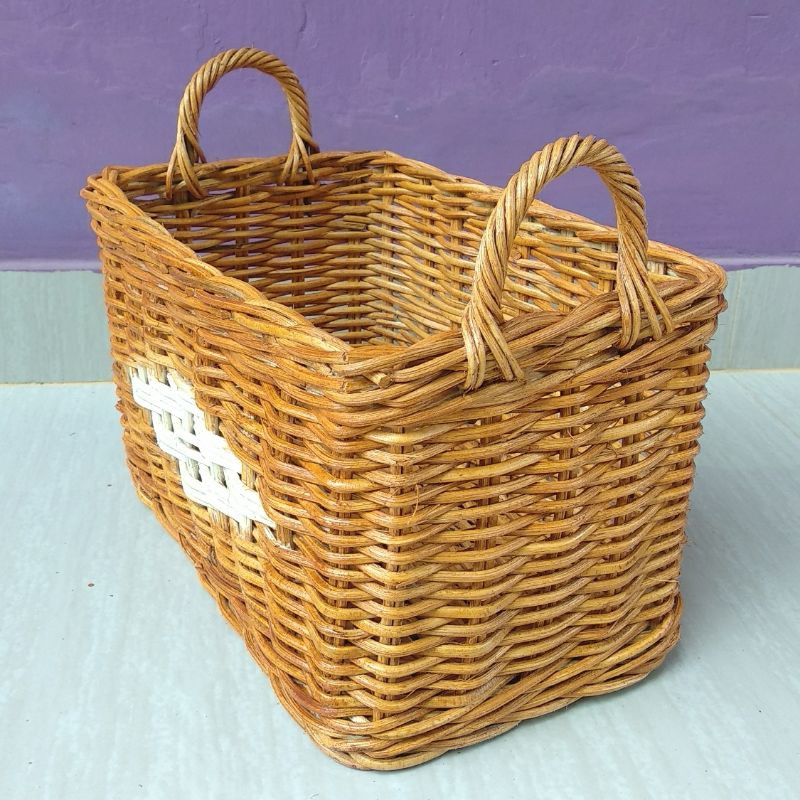 Keranjang rotan handle persegi panjang hantaran seserahan parcel penyimpanan barang motif sedang 30x20x15 cm