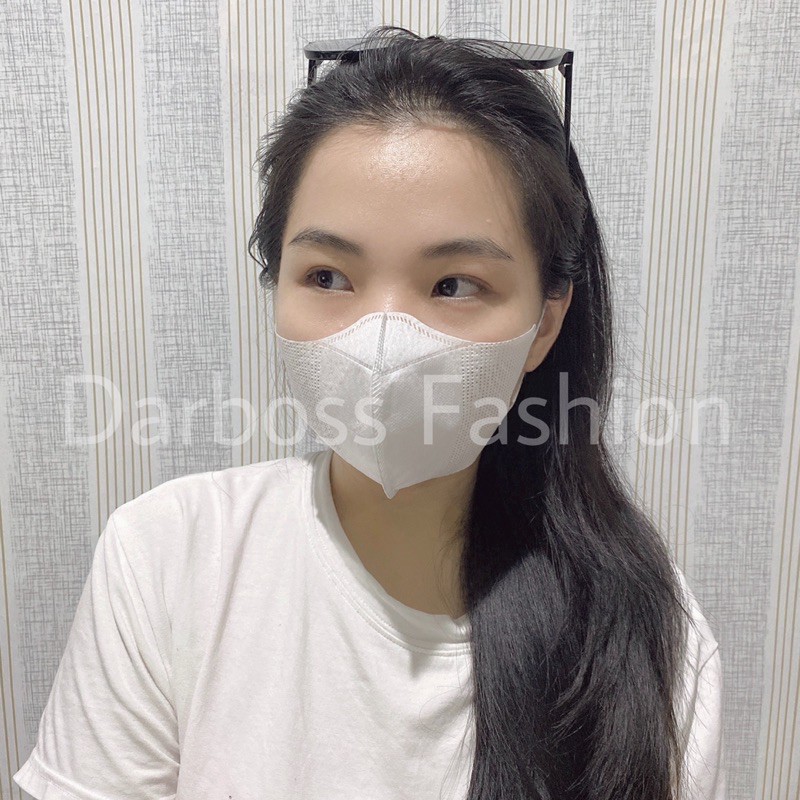 Masker C-Care DUCKBILL garis isi 10 / Masker Gaya Korea Earloop / Disposable Face Mask