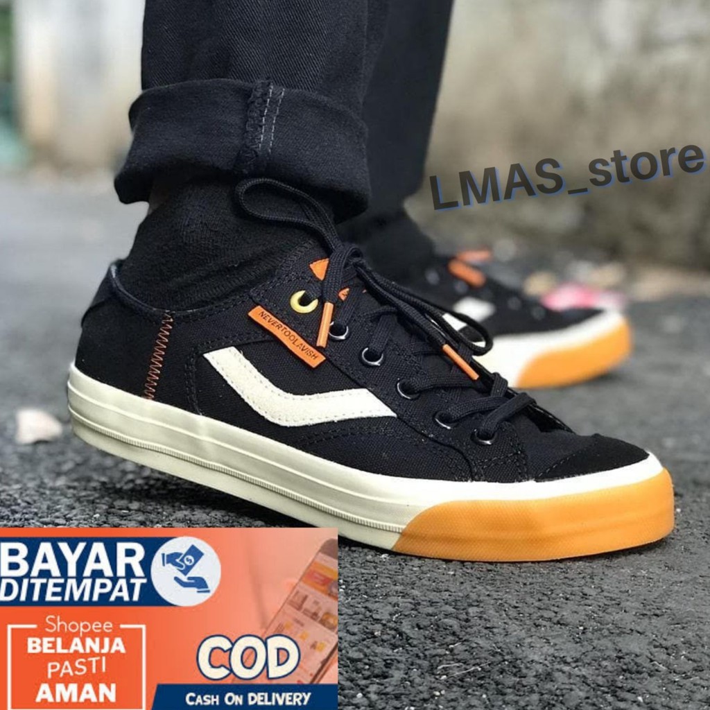 SEPATU VENTELA NEVERTOOLAVISH NOIR VENTELA NEVERTOOLAVISH VENTELA X NTL /VANTELA NOIR HARD 13