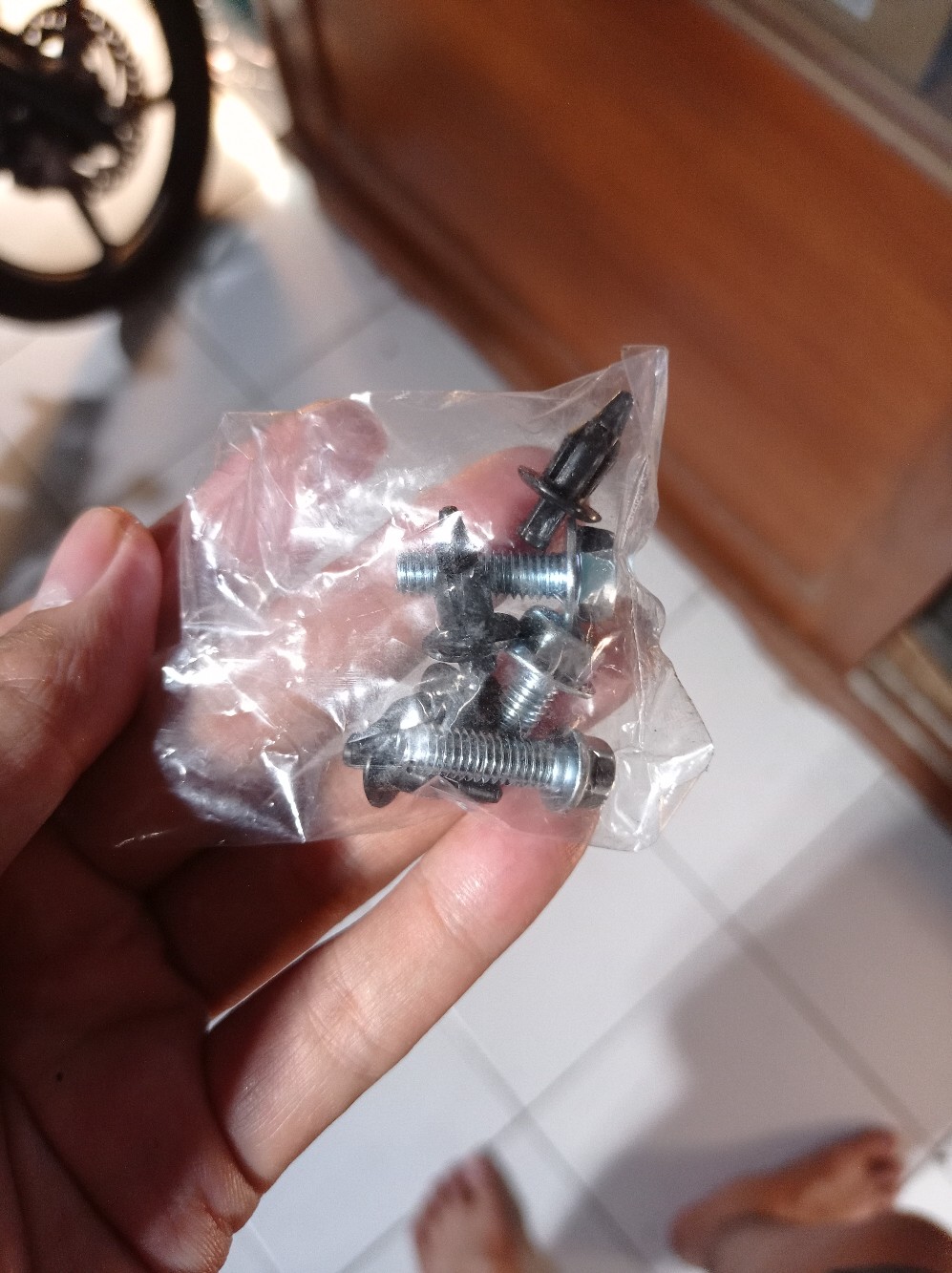 Baut Topi 10 6x12 Putih Flange Bolt