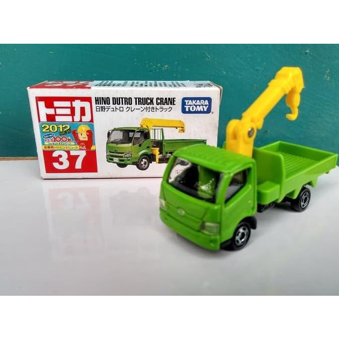 Tomica No 37 Hino Dutro Truck Crane diecast miniatur truk Takara Tomy