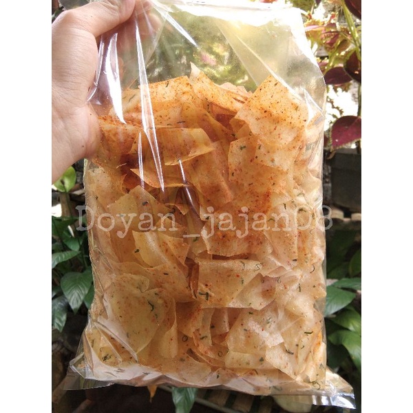 

KRIPIK KACA RENYAH PEDAS DAUN JERUK 1/4 KILO 300 GRAM