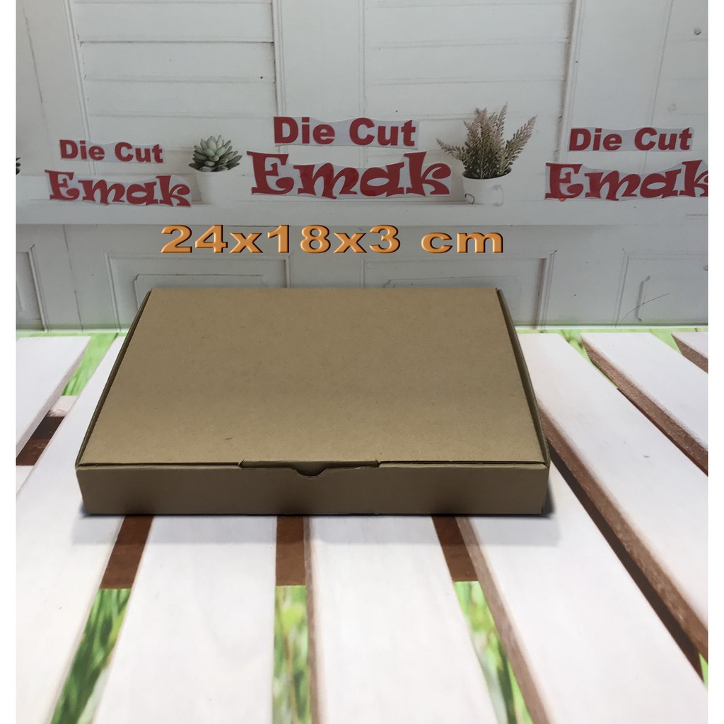 kardus uk. 24x18x3  cm  kotak box karton Die Cut-2