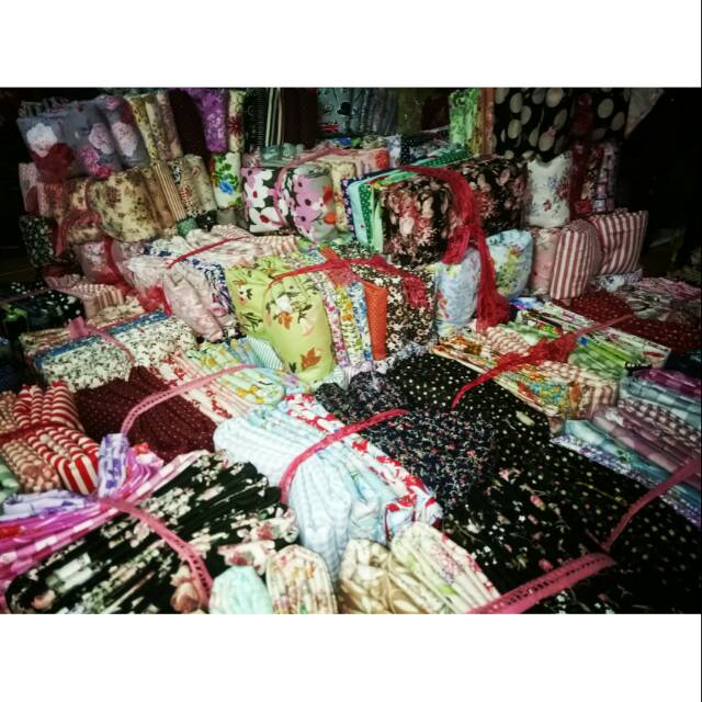 Paket kain Katun Jepang kiloan asli by Tokay Senko Ukuran sedang