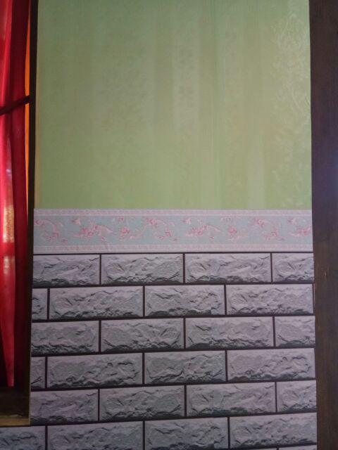 Polos Hijau Garis Wallpaper Sticker Dinding Motif Polos Hijau Gold Elegan Uk 45 Cm X 10 M Kode Gh194