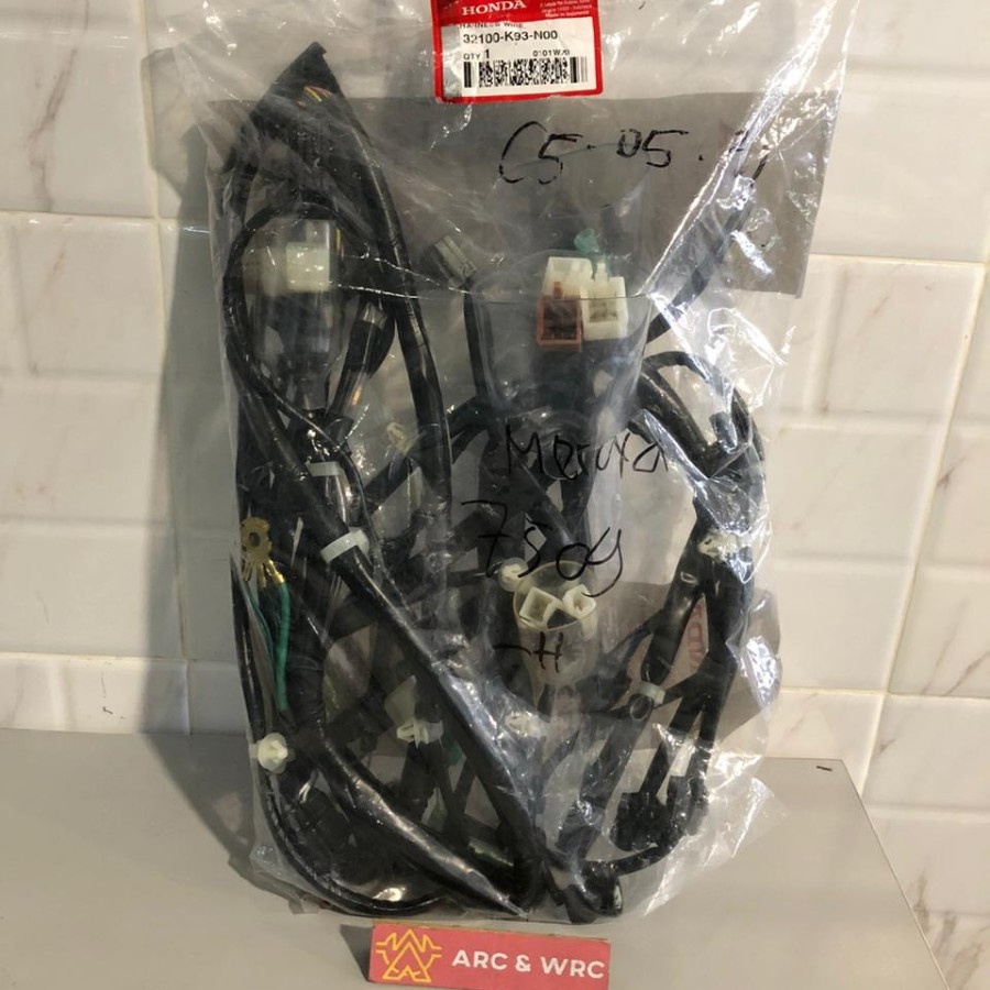 Kabel Body Scoopy FI ESP (ISS) // 32100K93N00