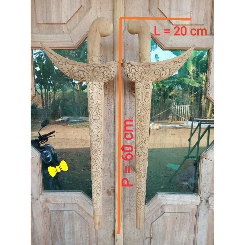 Gagang pintu kayu jati ukir model keris