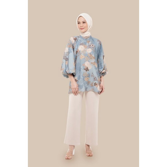 NEW Davina Blouse Grey ML WearingKlamby