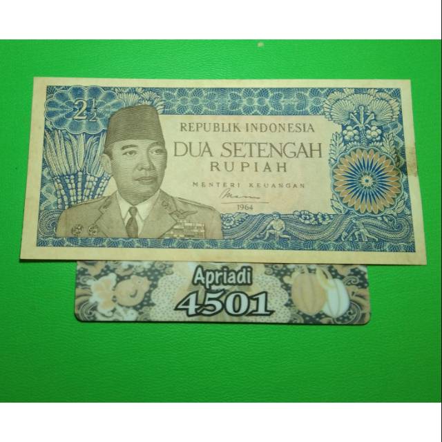UK145 UANG KUNO ASLI 2 SETENGAH RUPIAH SERI SOEKARNO/SUKARNO TAHUN 1964 UANG KERTAS LAMA MAHAR NIKAH