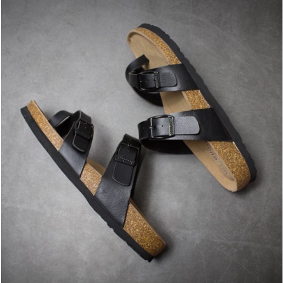 SANDAL JEPIT KASUAL PRIA PY 03