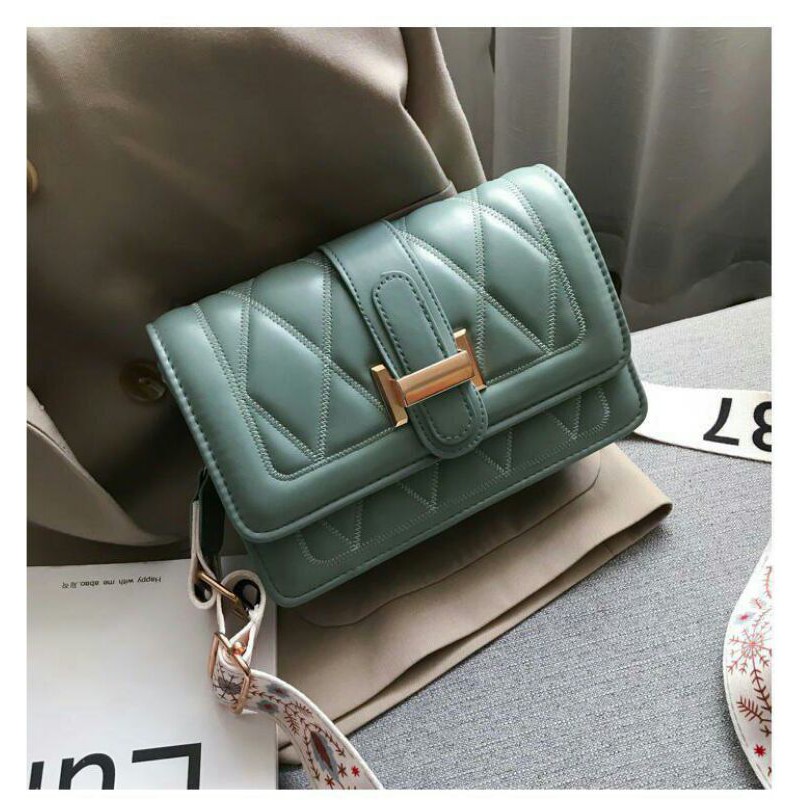 TAS FASHION CEWEK LT1003