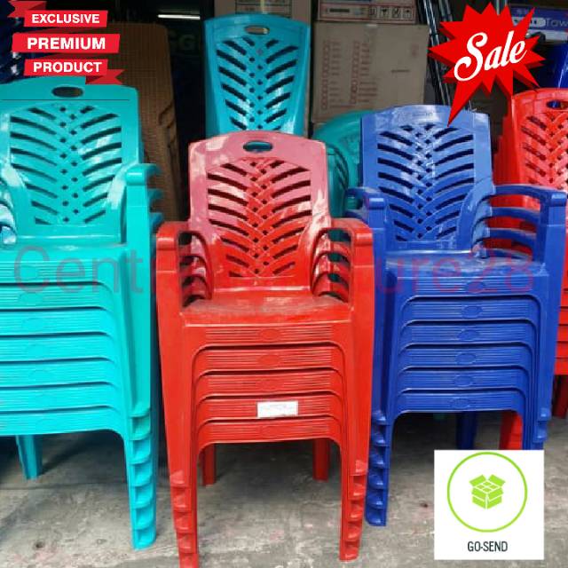 KURSI TAMAN PLASTIK NAPOLLY MURAH/809