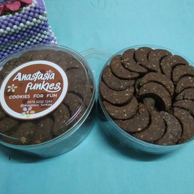 

Kue coklat kacang mete (500 gr)