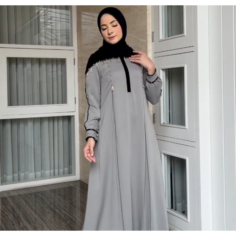Isyana Dress by Javina