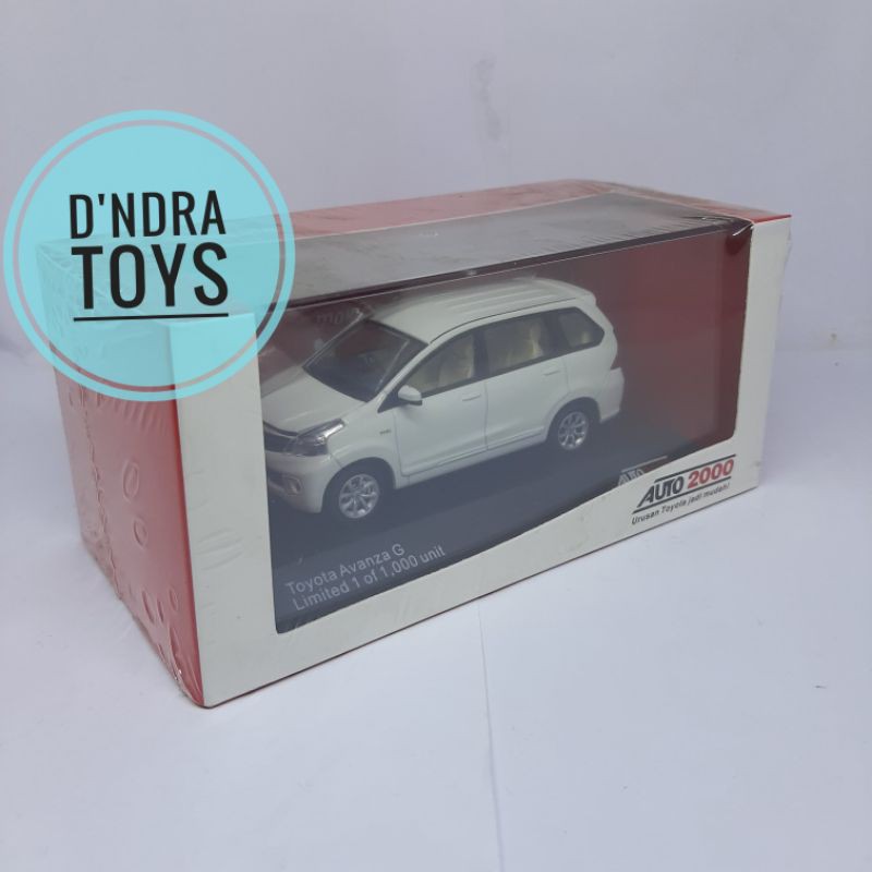 Diecast Mobil Toyota Avanza G - Putih Miniatur Mobilan Diecast Avanza Auto 2000 1:43