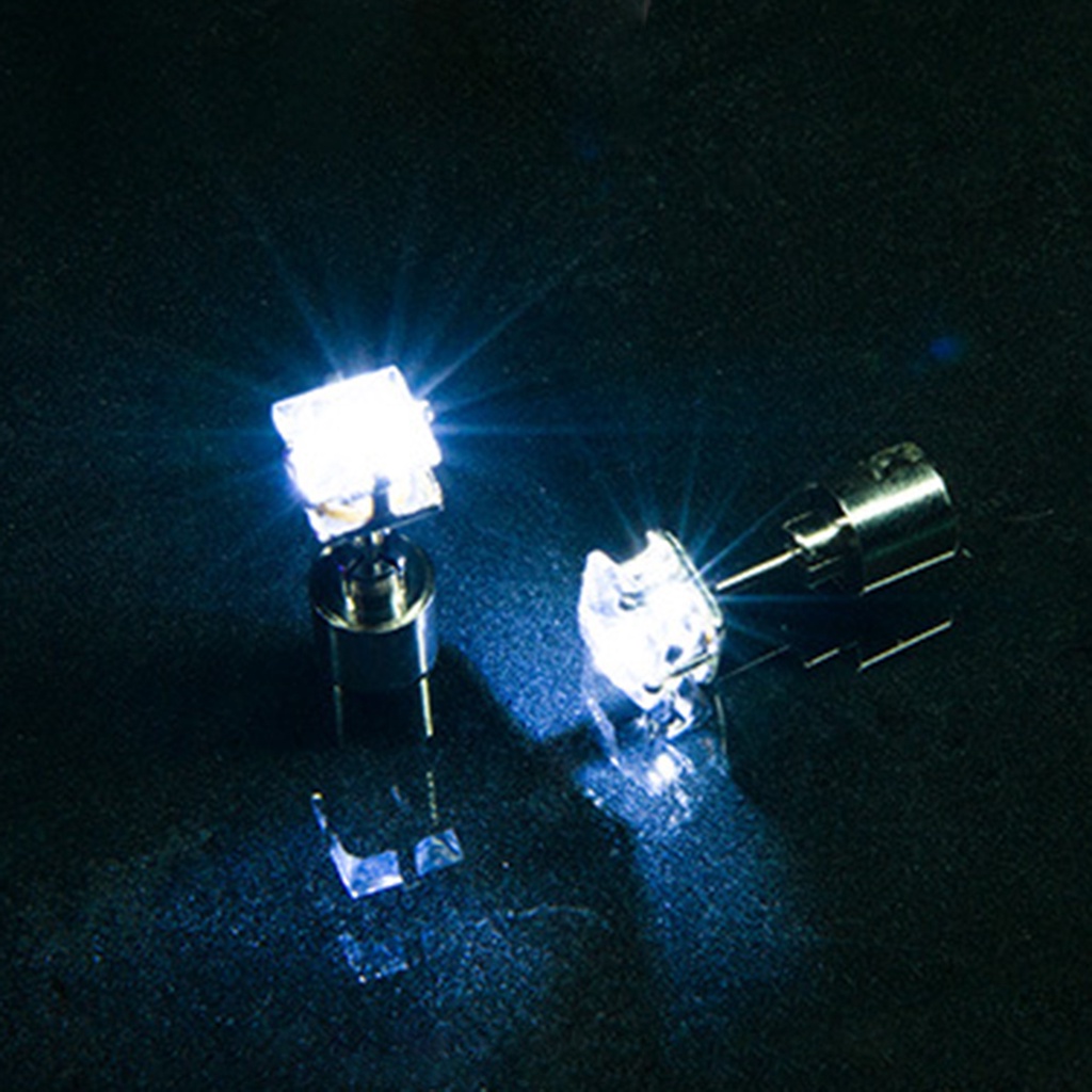 Hu Hu Hu Hu Hu Alat Bantu Pasang Kacamata♡ 1 Pc Anting Stud Cubic Zirconia LED Bentuk Persegi Luminous Untuk Wanita