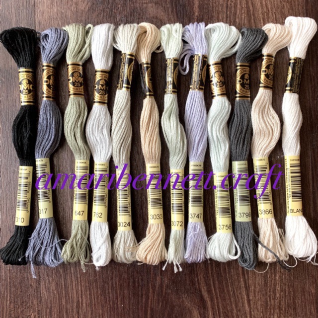 (MONO) Benang Kristik DMC