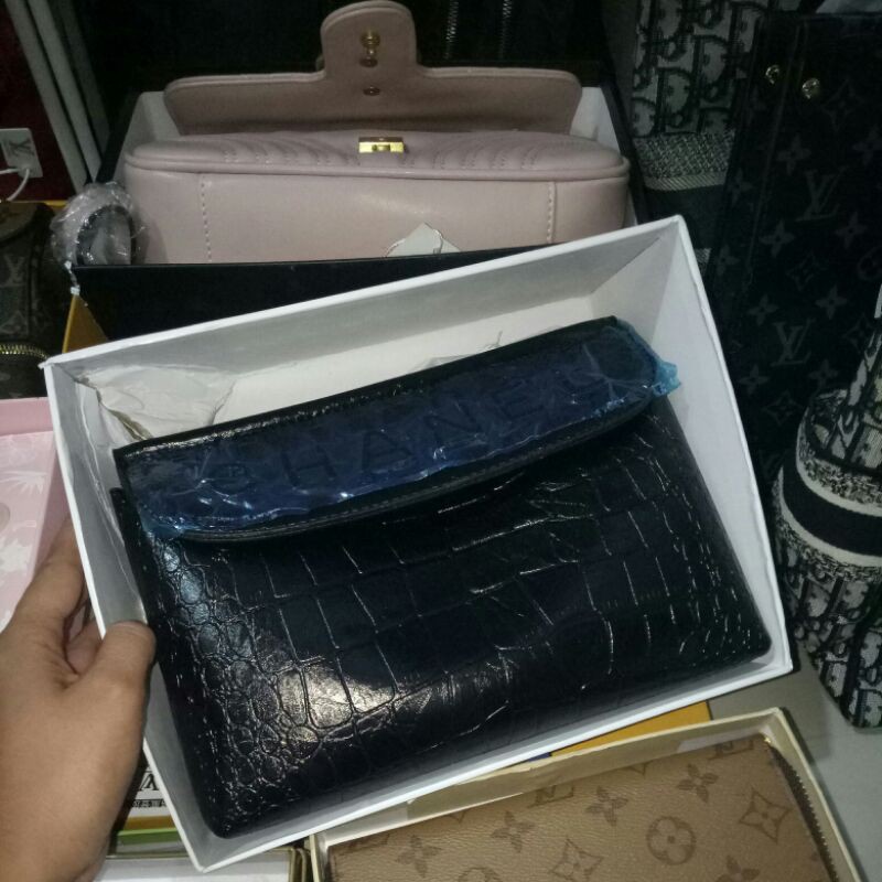 

chanel. amplop