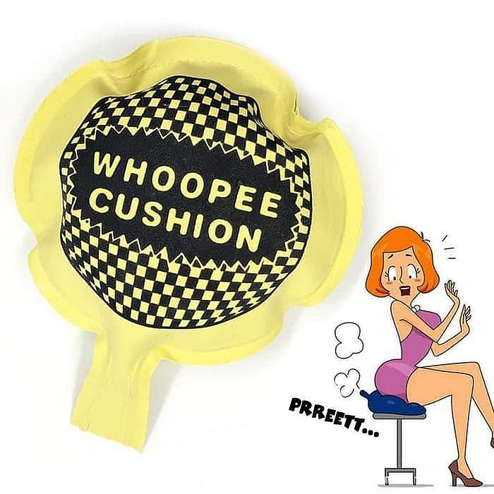 BANTAL KENTUT Prank Bantal Prank Kentut Whoopee Cushion Mainan usil Jahil Prank Toys Fart Pad Rubber