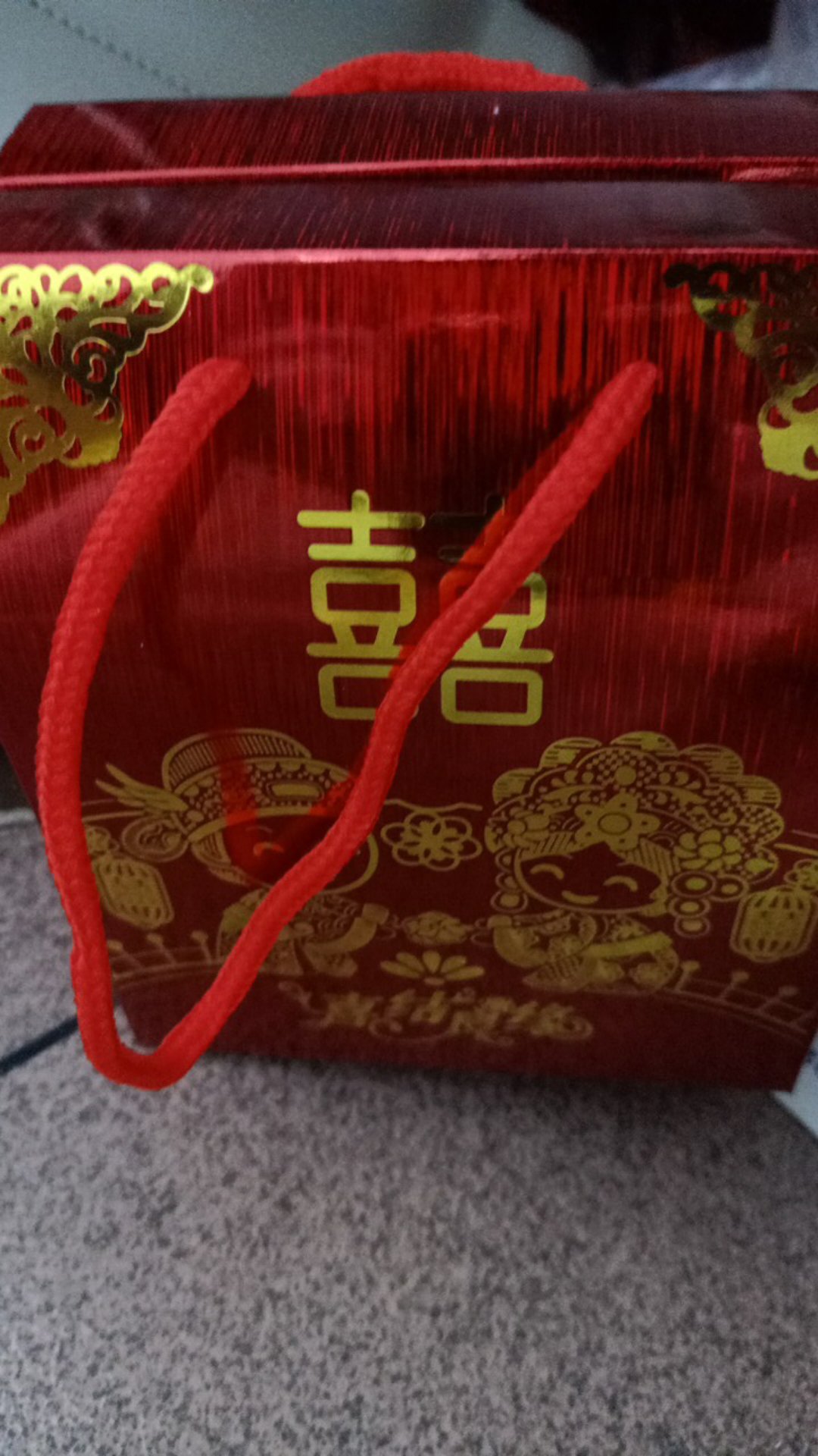 Towel 50x100 + Paperbag