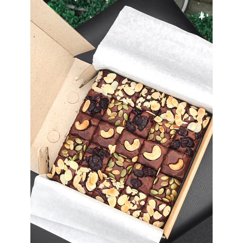 

Fudgy Brownies Sekat Super Nuts