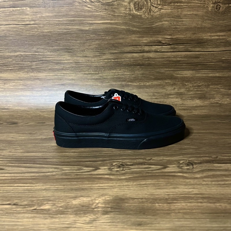 Era Black/Black Original (Resmi PT. Navya)