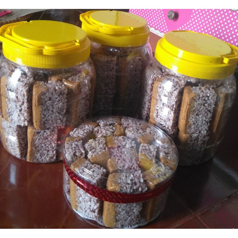 

gipang khas Banten kacang di sangrai kue gipang lapis kacang (PREMIUM)