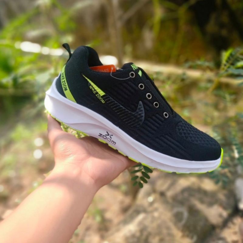 Sepatu Pria NK Zoom Reborn Size 39 43