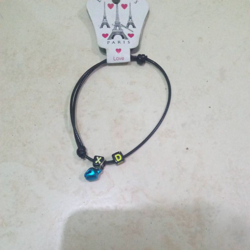 kalung kucing klintingan