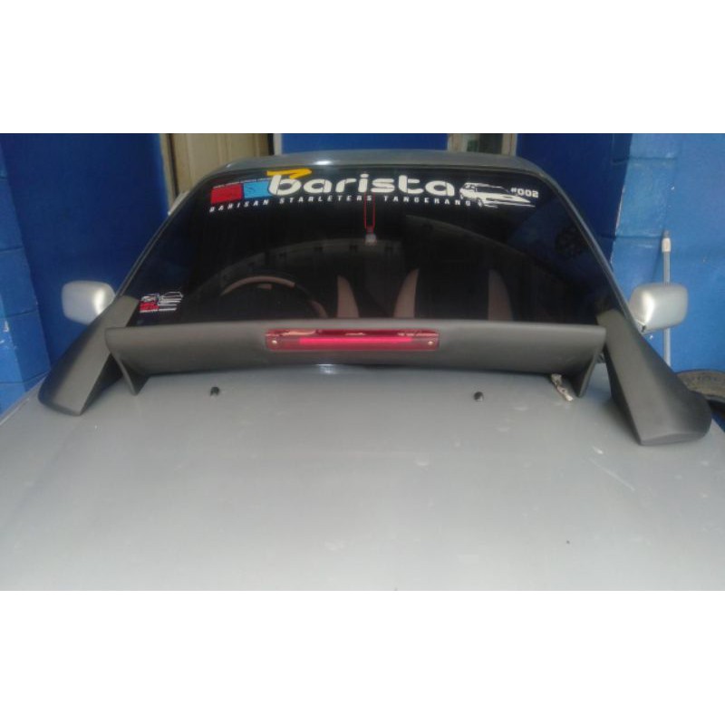 spoiler Starlet kapsul model Tom's dengan lampu