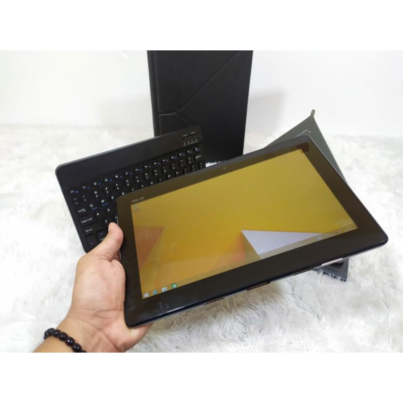 [Bekas Pakai] - Tablet Laptop Asus Transformer T100Ta