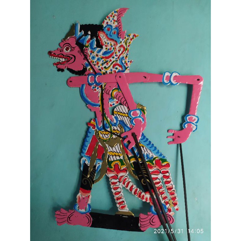 WAYANG kulit kertas mainan Subali ukuran standar pentas pedalangan