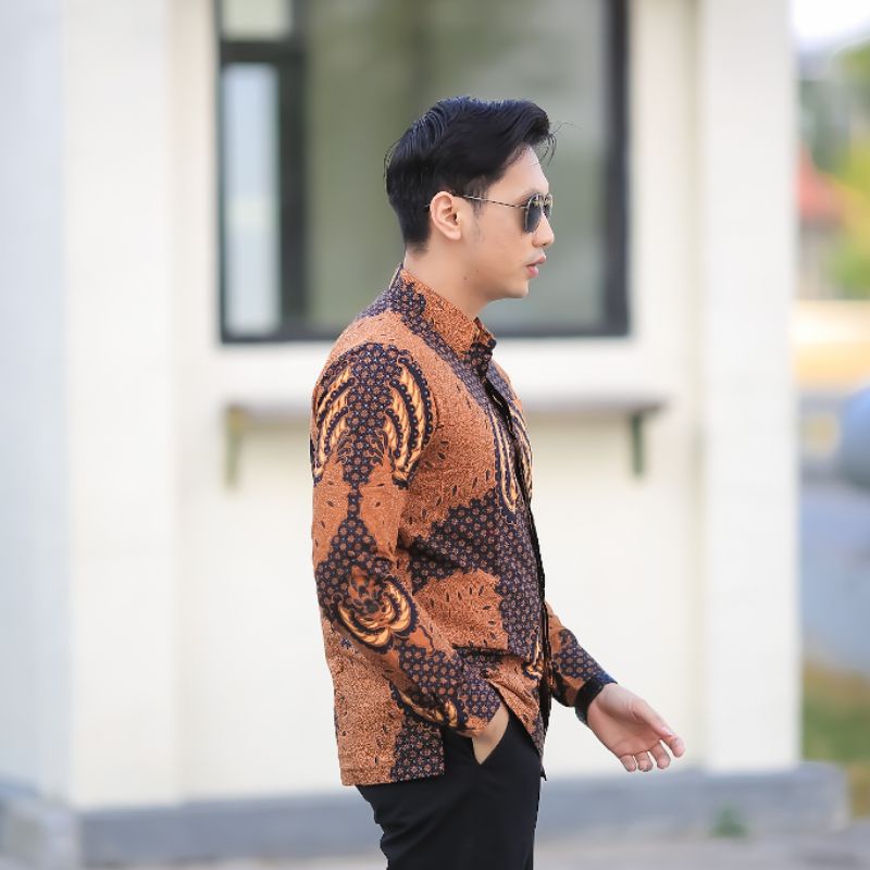 BATIK BOLO DEWO Motif Habibie Hem Atasan Kemeja Baju Batik Pria Lengan Panjang Lapis Furing