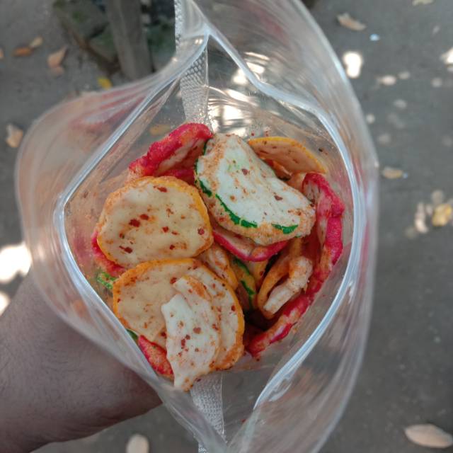 

Krupuk seblak super pedas 150gram