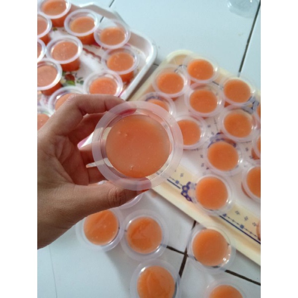 

Silky Puding Watermelon & Strawberry Juicy