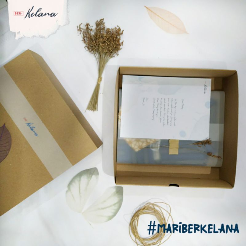 

Kotak Kado Berkelana