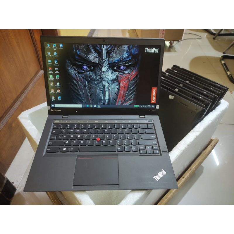 LENOVO X1 CARBON