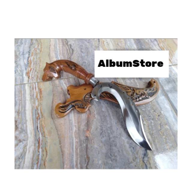 Kujang Maung Tradisional Rasamala