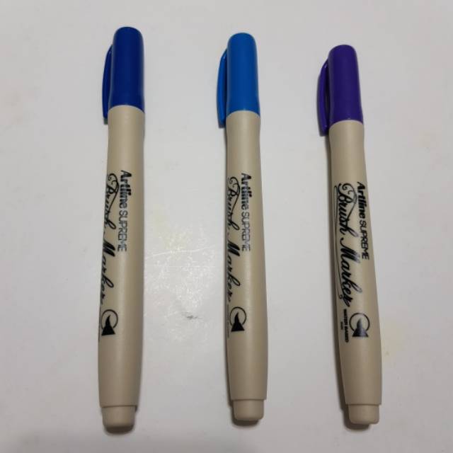

Artline supreme brush marker