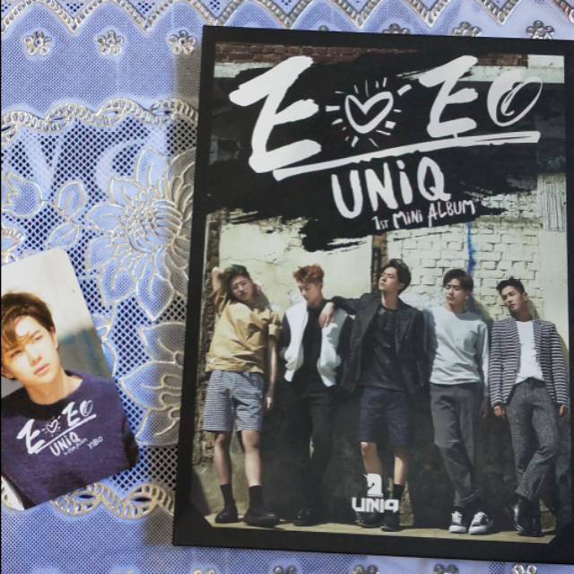WANG YIBO PC print signed Photocard album UNIQ EOEO
