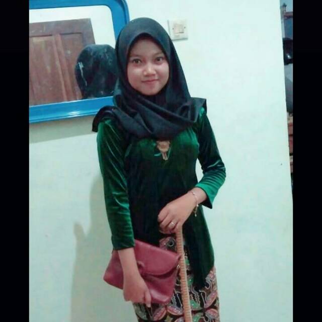 Kutubaru bludru hijau