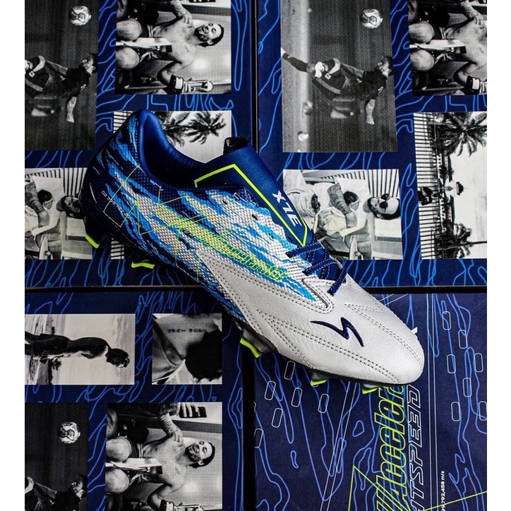 Sepatu Bola [TERBARU] - Specs Football Accelerator Lightspeed 3LX Elite MKlok Blue - Original 1000% 