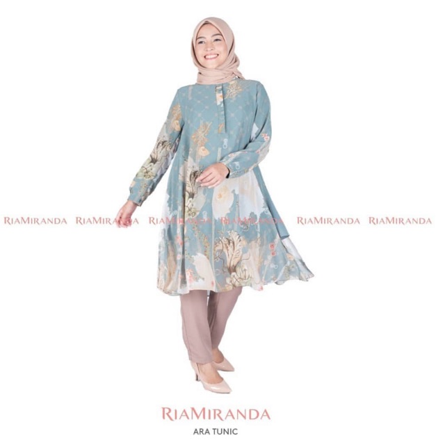 Ara Tunik by Ria Miranda