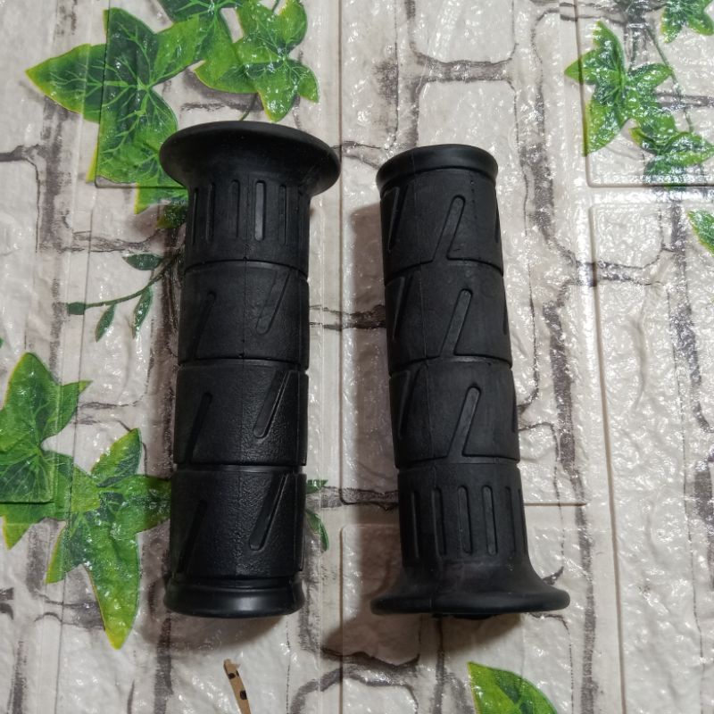 Handgrip Sarung Gas Handfat Grip Model Kaze Sepasang Kawasi Kaze Empuk Kwski