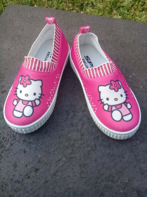 Sepatu Sneakers HK Kids