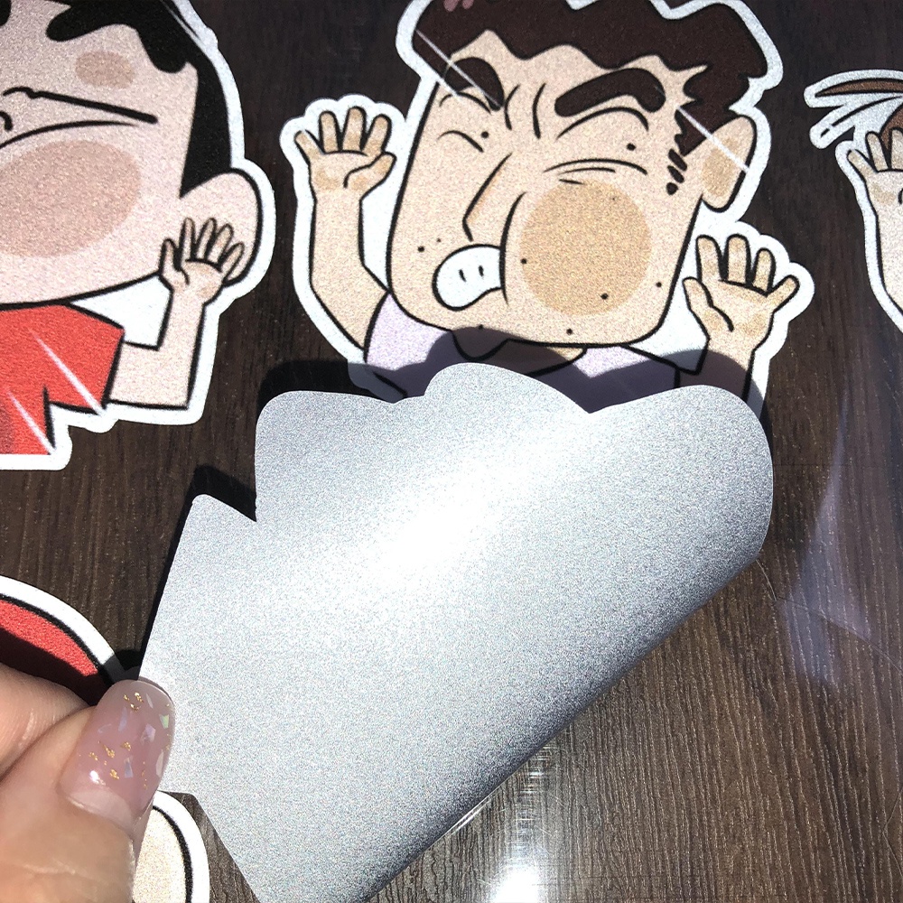 Stiker Motif Kartun Crayon Shin-chan Untuk Dekorasi Motor / Mobil