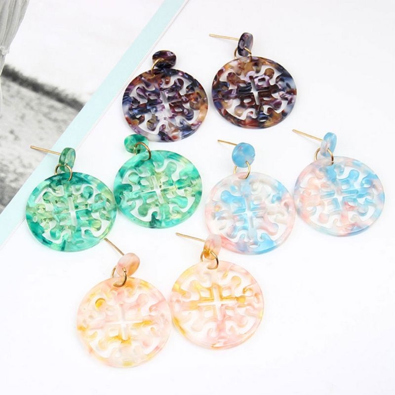 Siy Anting Tusuk Gantung Bahan Resin Desain Bunga Gaya Vintage Untuk Wanita