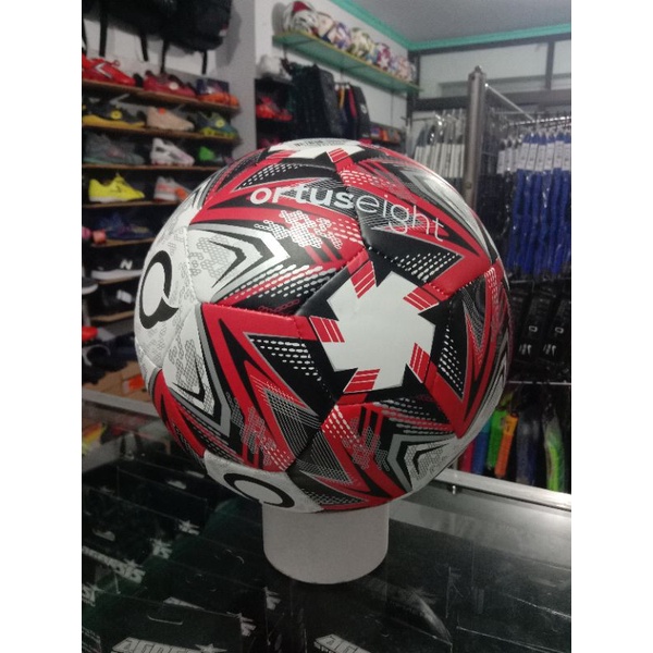 BOLA SEPAK ORTUSEIGHT