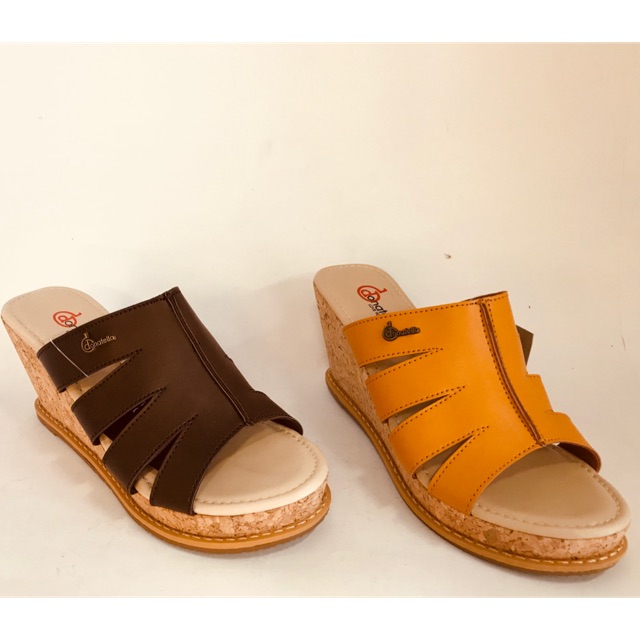 Daftar Harga Sepatu Donatello Wanita Gamis Brokat Daftar Harga Sepatu Donatello Wanita Gamis Brokat