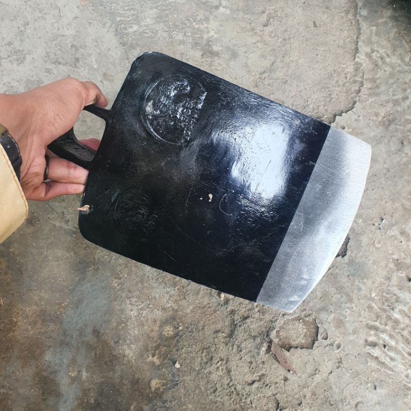 mata cangkul alat pertanian